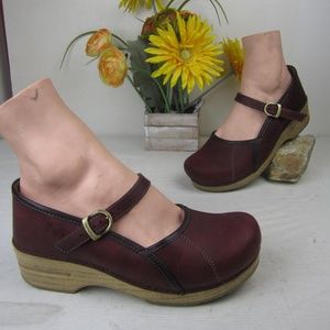 DANSKO WOMENS 10 BURGUNDY LEATHER CLOG WEDGE SHOES